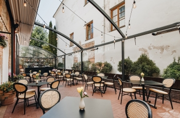 Medininkai summer yard, Vilnius